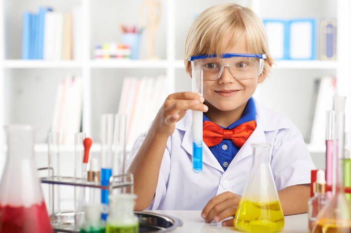 Какие научные наборы выбрать для школьников и дошкольников? 