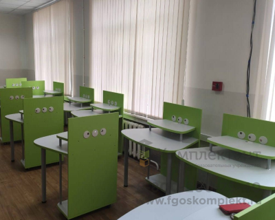 Комплект мебели для компьютерного класса для ДОУ 8+1 серия Mobi от производителя в г. Москва